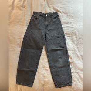 Levi’s Balloon Jeans